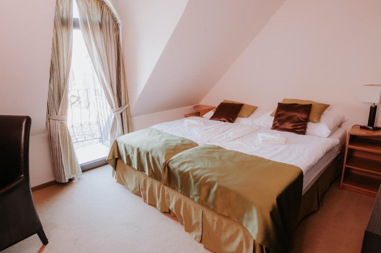 קושיצה Hotel Bonaparte מראה חיצוני תמונה