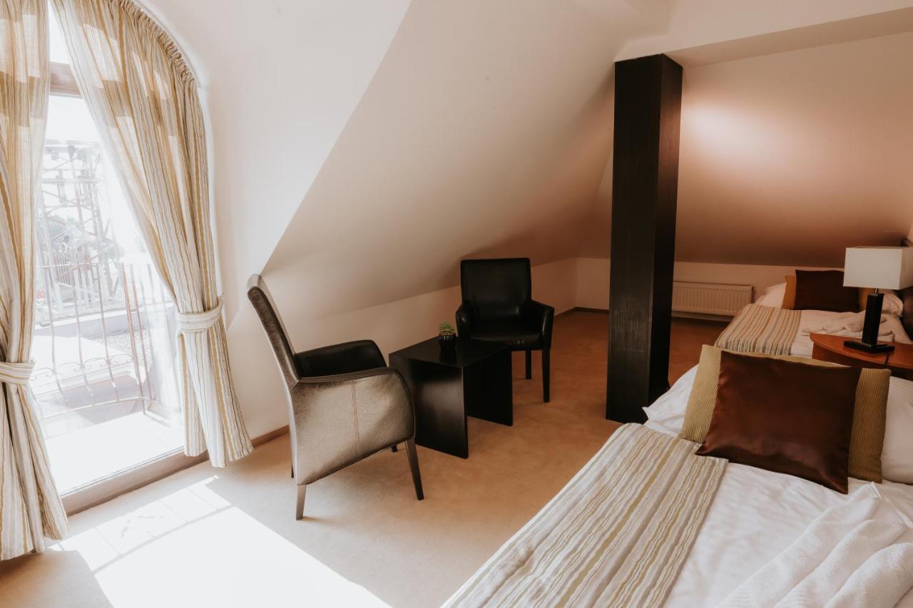 קושיצה Hotel Bonaparte מראה חיצוני תמונה